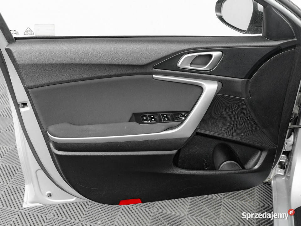 Kia Ceed GD4E16415 TGDI M 2 stref klima Kcof czujnik deszczu pomorskie Pępowo