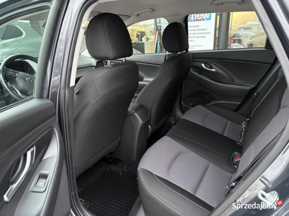 HYUNDAI i30 2021r Salon Warszawa