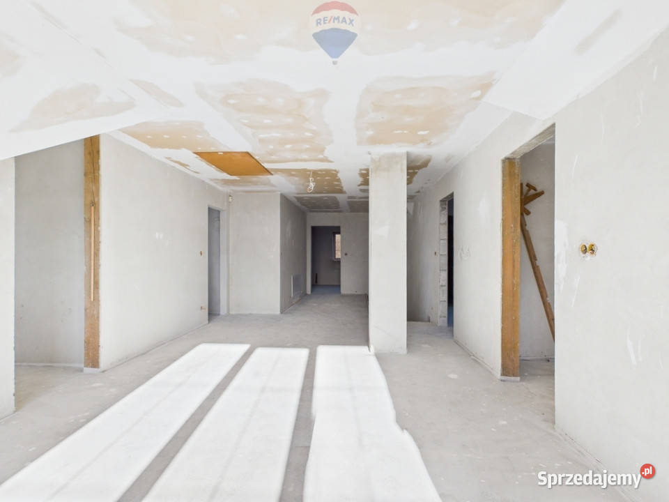 Dom 220 m działka 1 ha Majewo k Elbląga