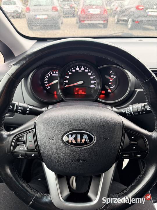 Kia Rio 14 benzyna 2014r tempomat Tomaszów Lubelski sprzedam