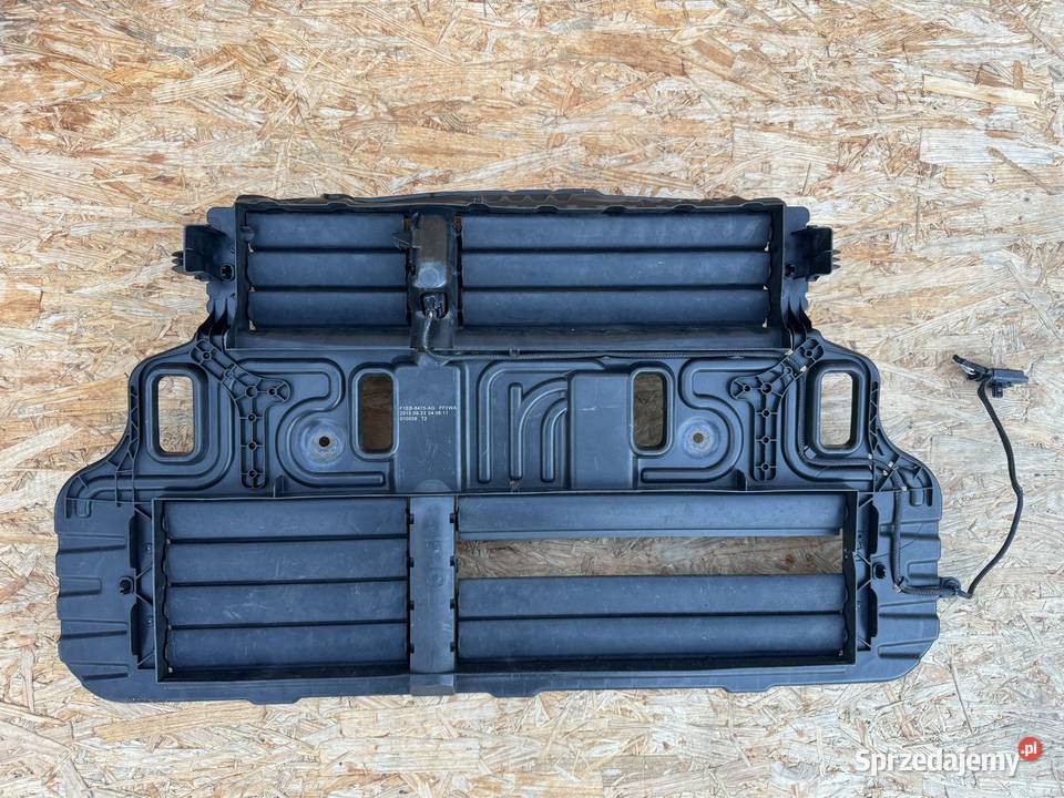 Roleta żaluzja wlot powietrza focus mk3 Międzychód