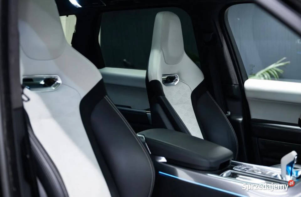 Range Rover Sport SVR kupiony w polskim salonie Wrocław