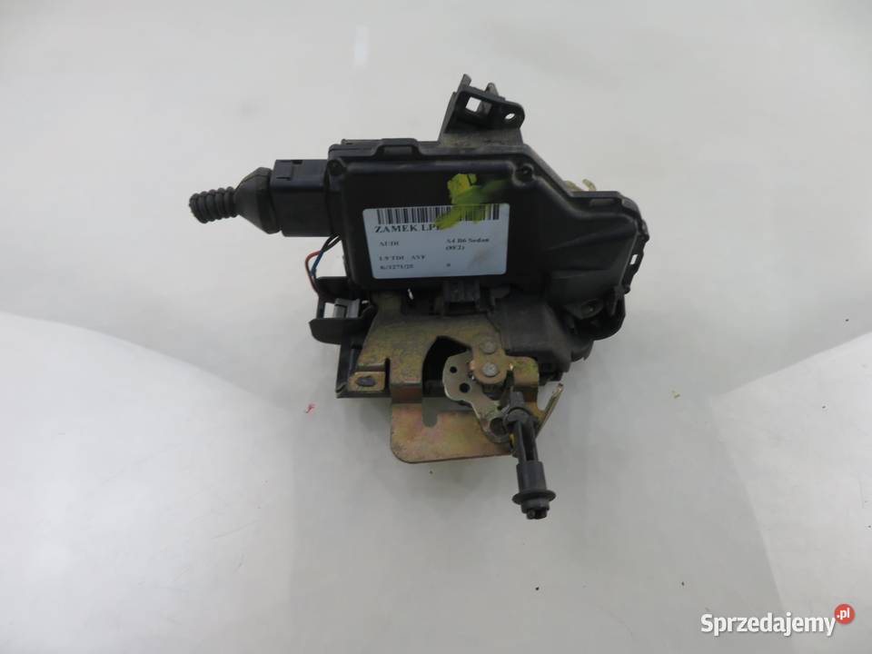 ZAMEK LEWY PRZEDNI AUDI A4 B6