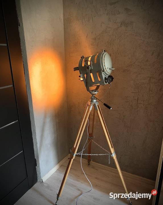 Lampa teatralna zabytek PRL Vintage loft
