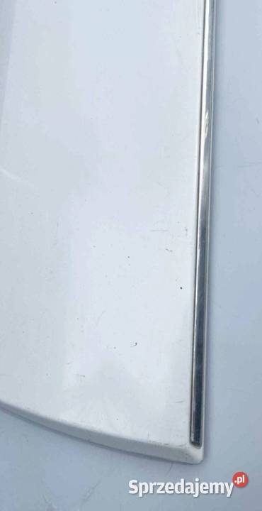 MercedesBenz E W124 1992 Listwa drzwi Lewy przód Łagiewniki