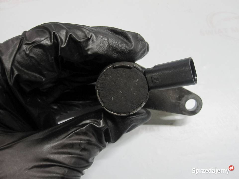 OPEL ASTRA 16 CDTI B16DTL 110 16R 55598157 ZAWÓR