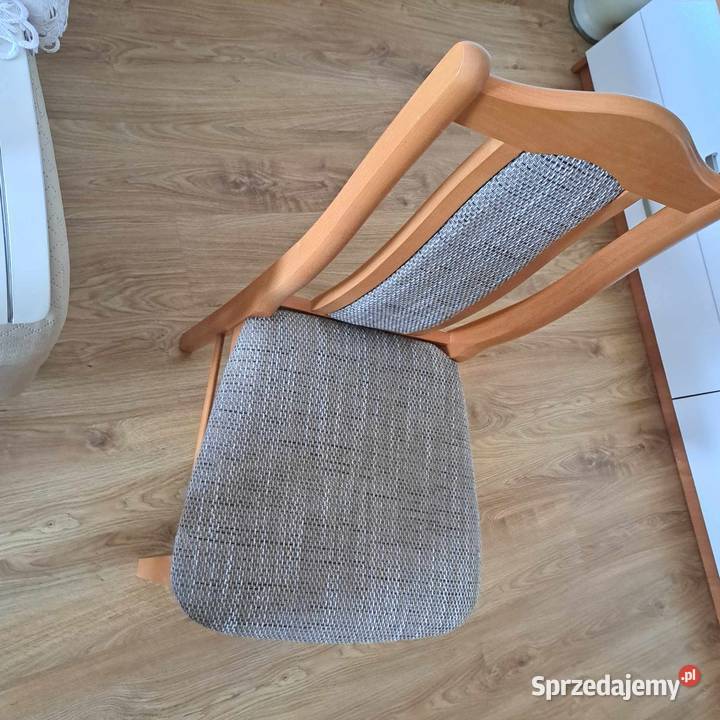 Komplet stół 8 krzeseł prawie nie używany 76cm Bielki sprzedam