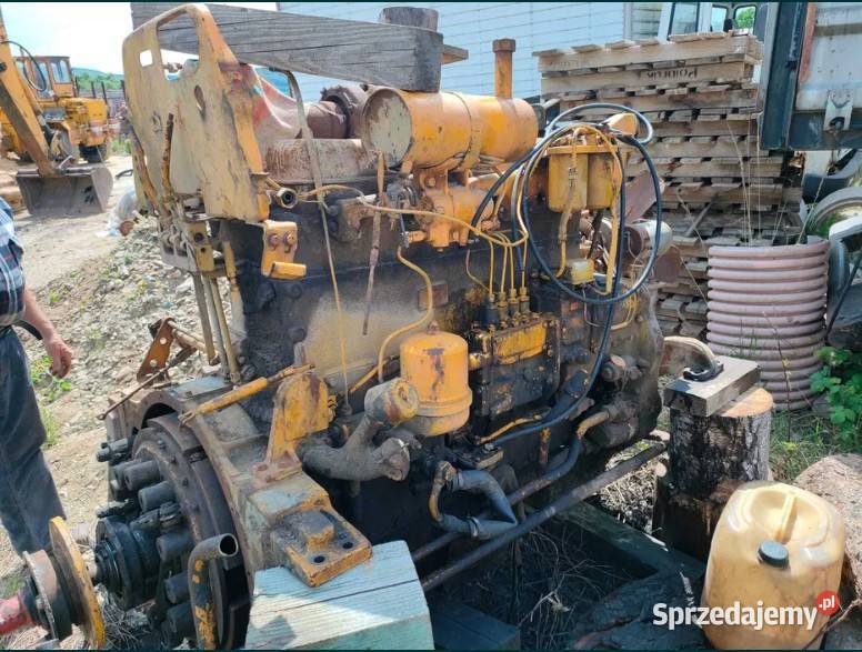 Silnik staliniec T130 części do spycharki Strzyżów sprzedam
