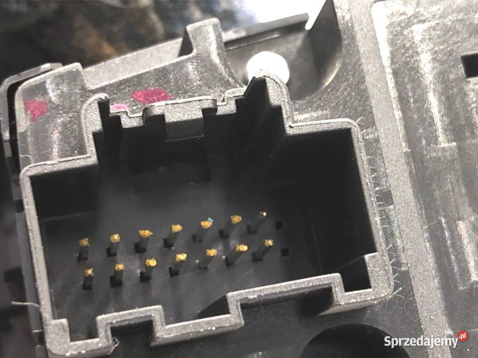 WŁĄCZNIK ŚWIATEŁ FORD TRANSIT COURIER sprzedam