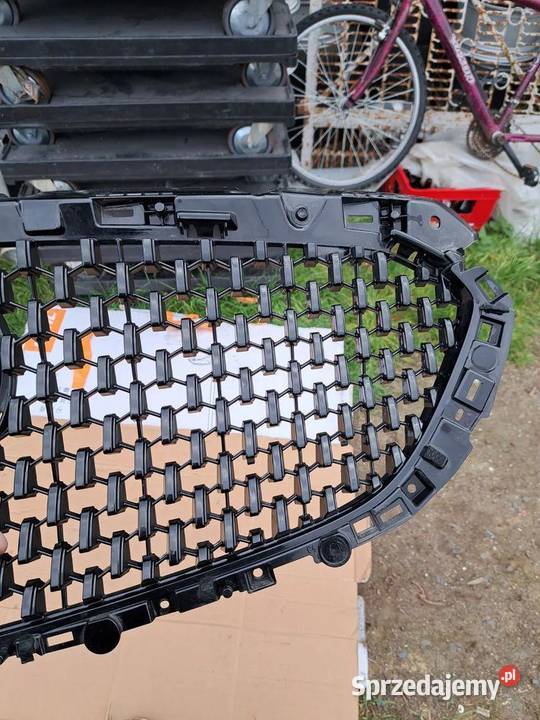 Grill Atrapa chłodnicy Mazda 6 III GBVC50719 Atrapy Części samochodowe dolnośląskie