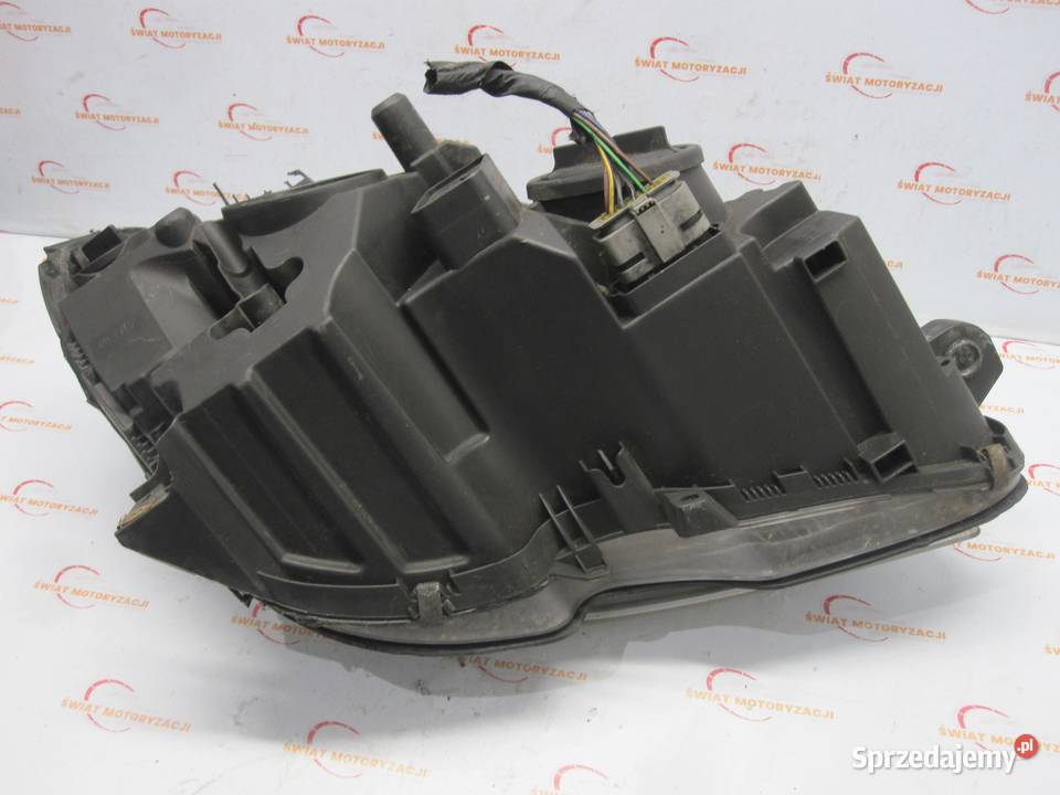 MERCEDES C KLASA S204 W204 10r lampa lewa przód Kielce