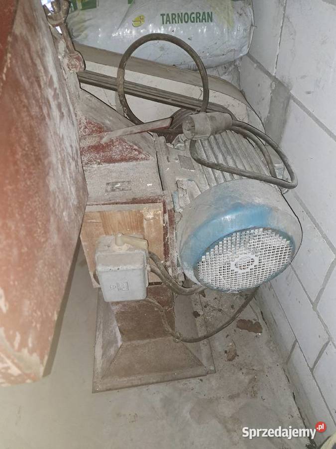 Śrutownik bijakowy Potworów sprzedam