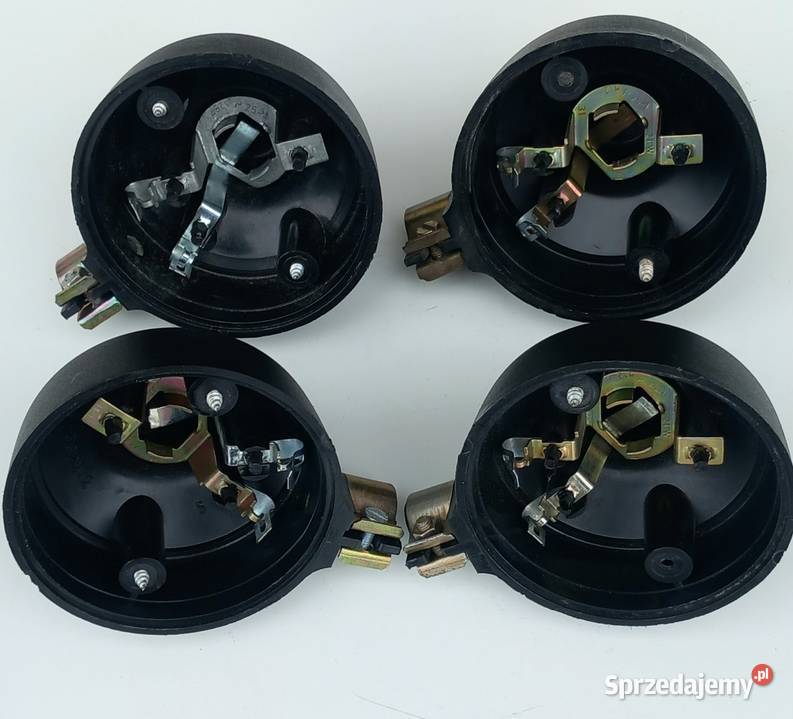 Obudowy kierunkowskazów MZ DDR Pabianice