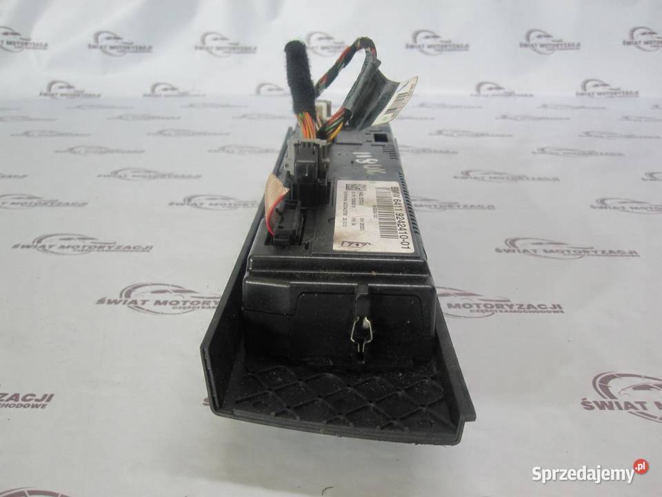 BMW E90 LIFT 10r panel klimatyzacji 9242410 Części samochodowe świętokrzyskie