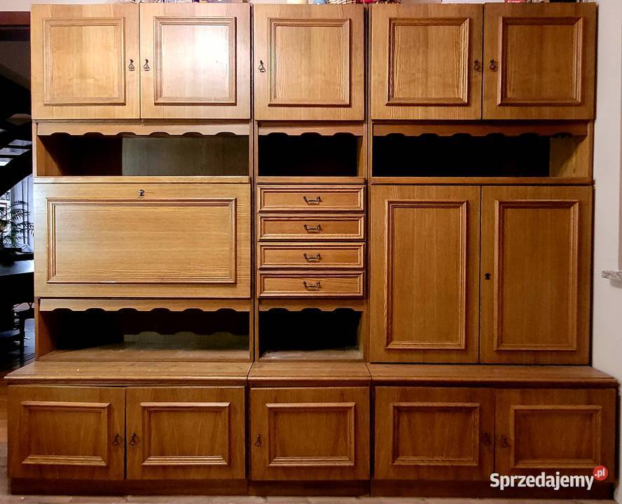 Meblościanka drewniana 4 piony razem 35m dolnośląskie Wrocław