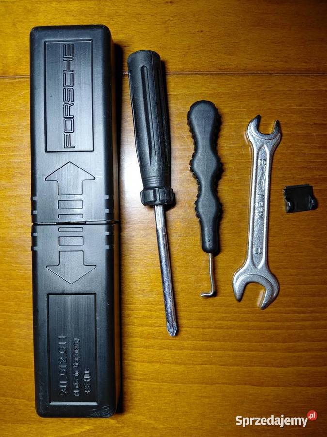 9j1012011 porshe zestaw kluczy Ozimek