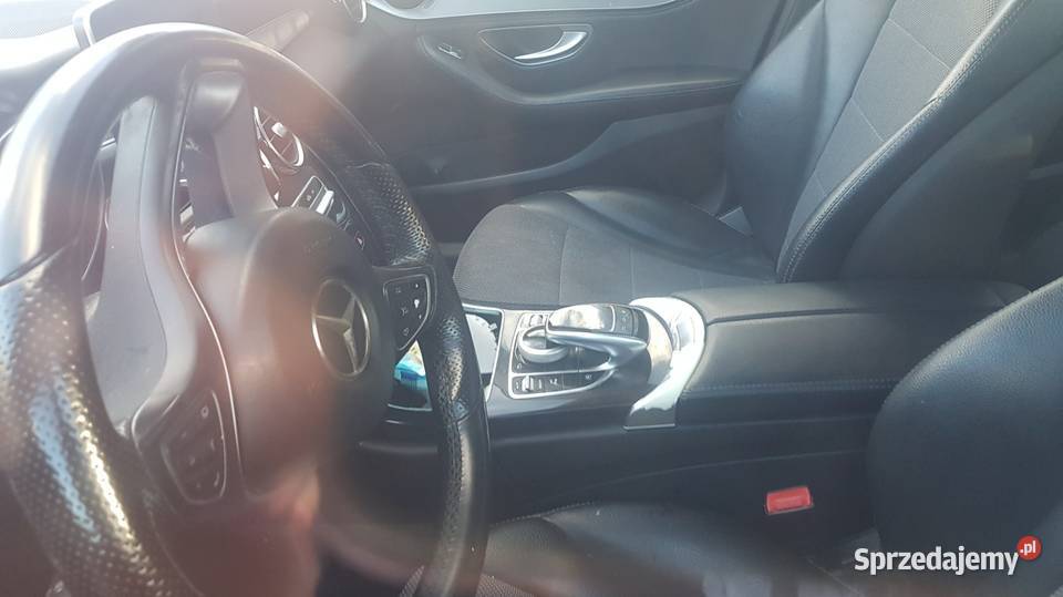 Mercedes W 205 D Ad BL16 Police