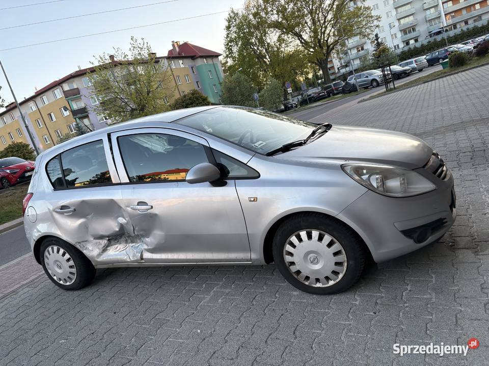 Opel Corsa D uszkodzony 12 benzyna Zielona Góra