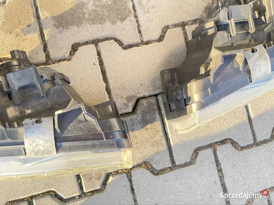 BMW E36 Lampy przednie ZKW lubelskie