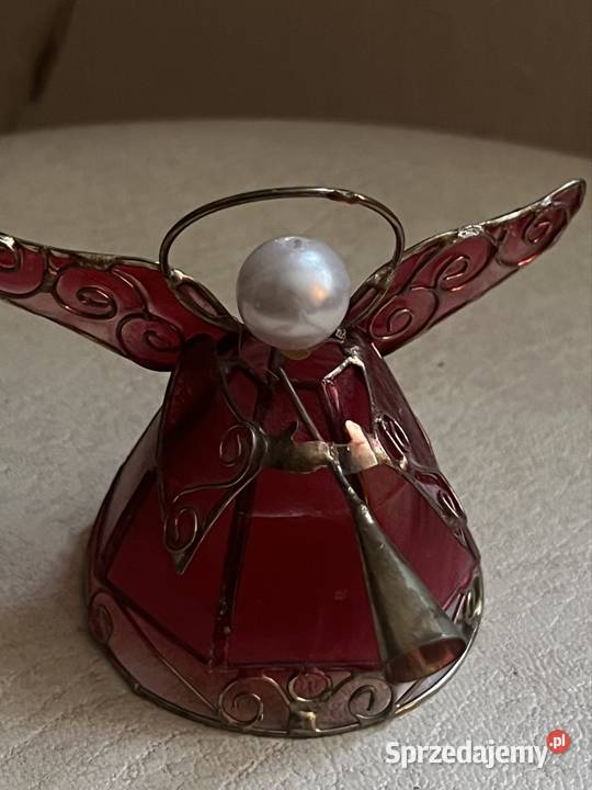 Piękna figurka witrażowa