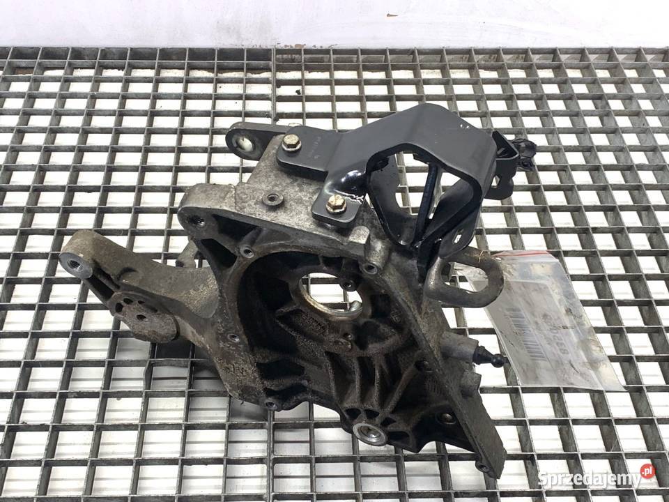 ŁAPA POMPY WTRYSKOWEJ OPEL INSIGNIA A