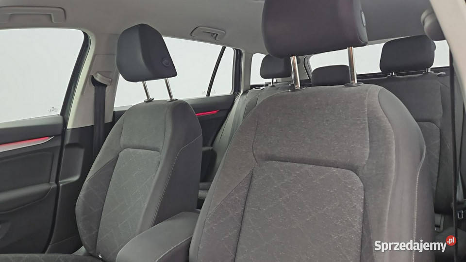 Volkswagen Golf VIII 20 TDI Life Z Polskiego Warszawa