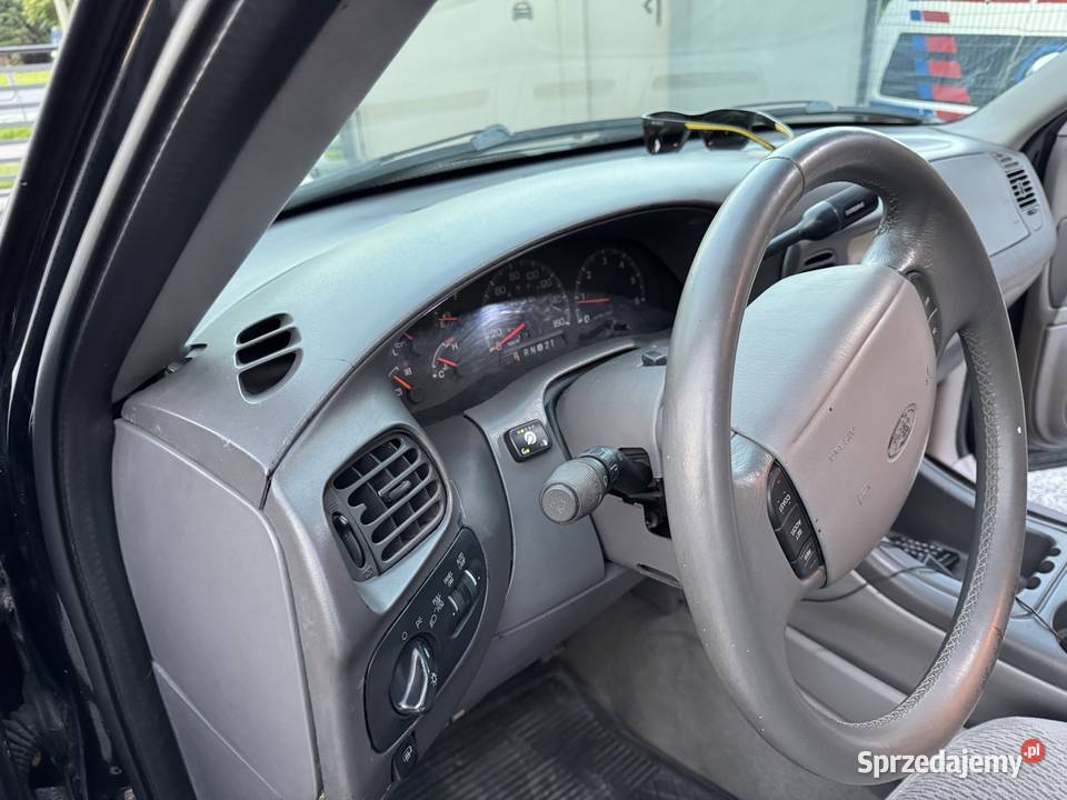 Ford Expedition 54 V8 Triton 4x4 LPG Expedition Warszawa