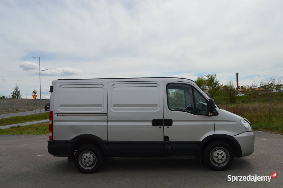 IVECO DAILY 29L12 23 HPI 2009r Długołęka