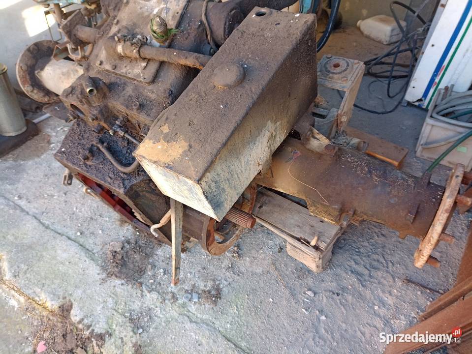 Sprzedam tylny most Deutz DX 90 Części i osprzęt rolniczy
