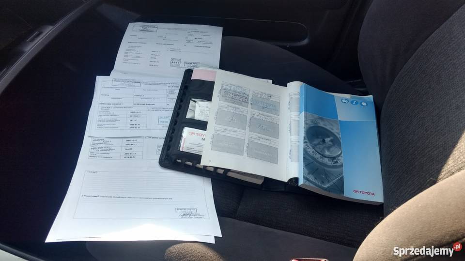 Toyota Corolla E12 D4D 20 200203 klimatronik 10 Kombi Corolla śląskie Radlin