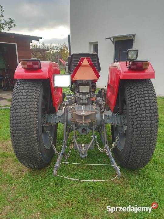 Ciągnik Massey Ferguson MF 155 świętokrzyskie Kolonia Inwalidzka