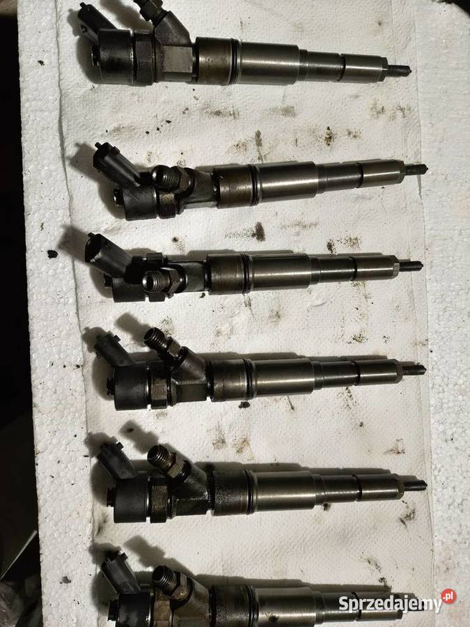 Wtryskiwacze Bosch 30d 7785984 0445110047 BMW Radom