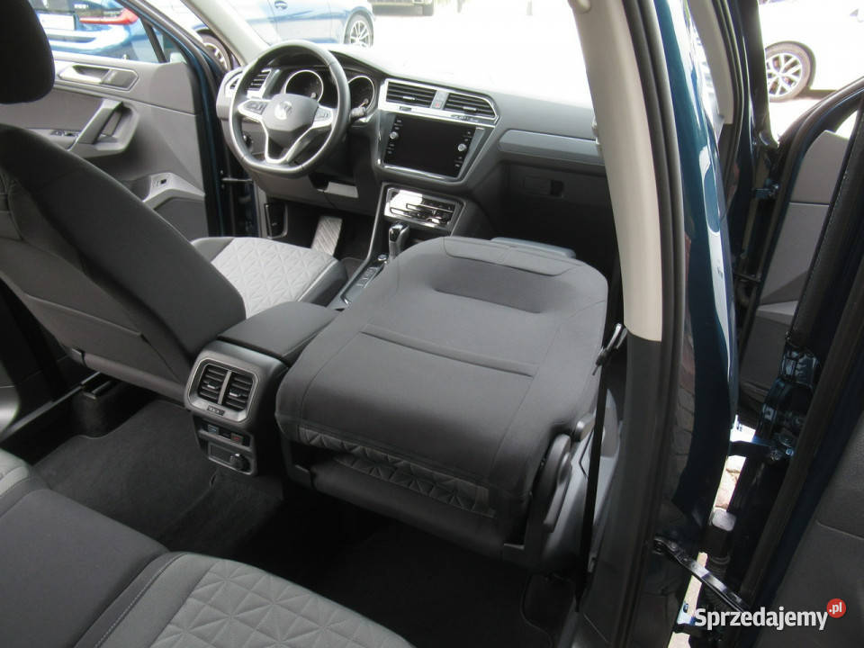 Volkswagen Tiguan BEZSZKODOWY Kamera AppConnect garażowany Tiguan Warszawa