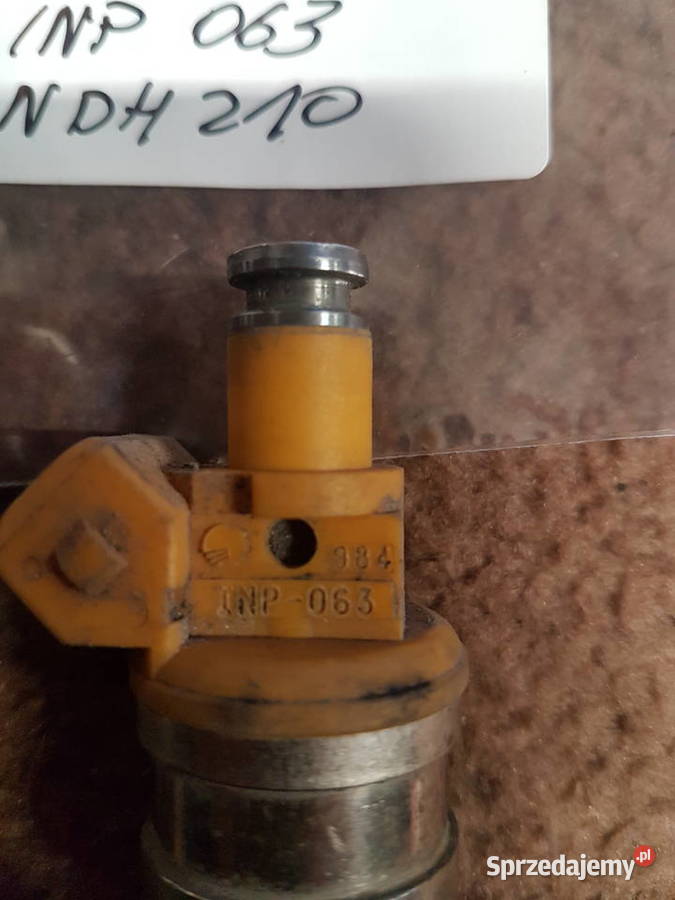 MAZDA 626 18 20 MITSUBISHI 18 20 WTRYSKIWACZ Rok produkcji 2000 Turkowice sprzedam