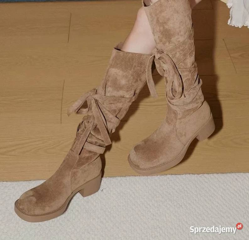 Kozaki w stylu western z frędzlami inna Świdnica