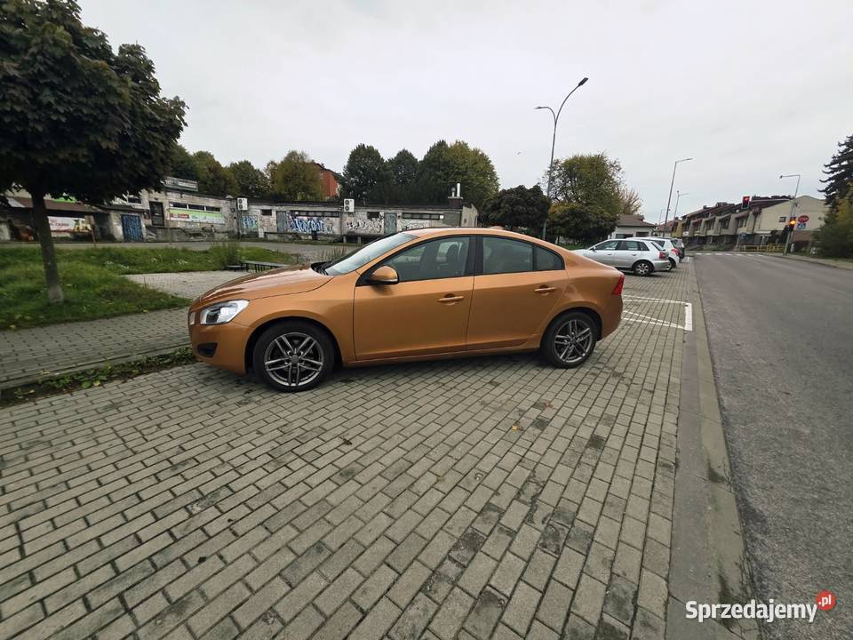 Volvo S60