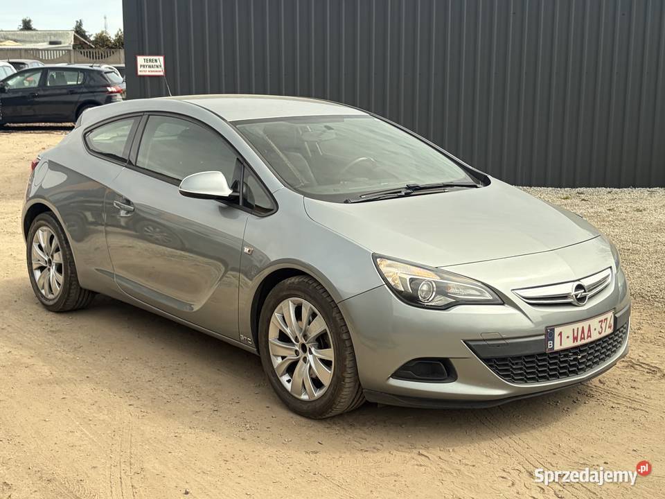 OPEL ASTRA GTC uszkodzony Astra Poznań