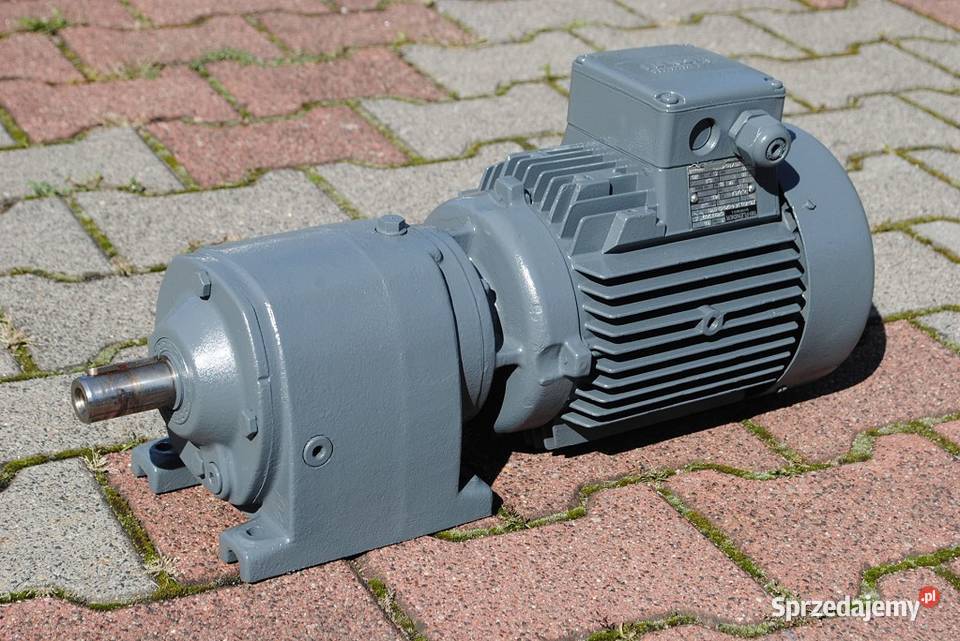 Motoreduktor 15kw 160obrmin Firmy Flender Kargowa