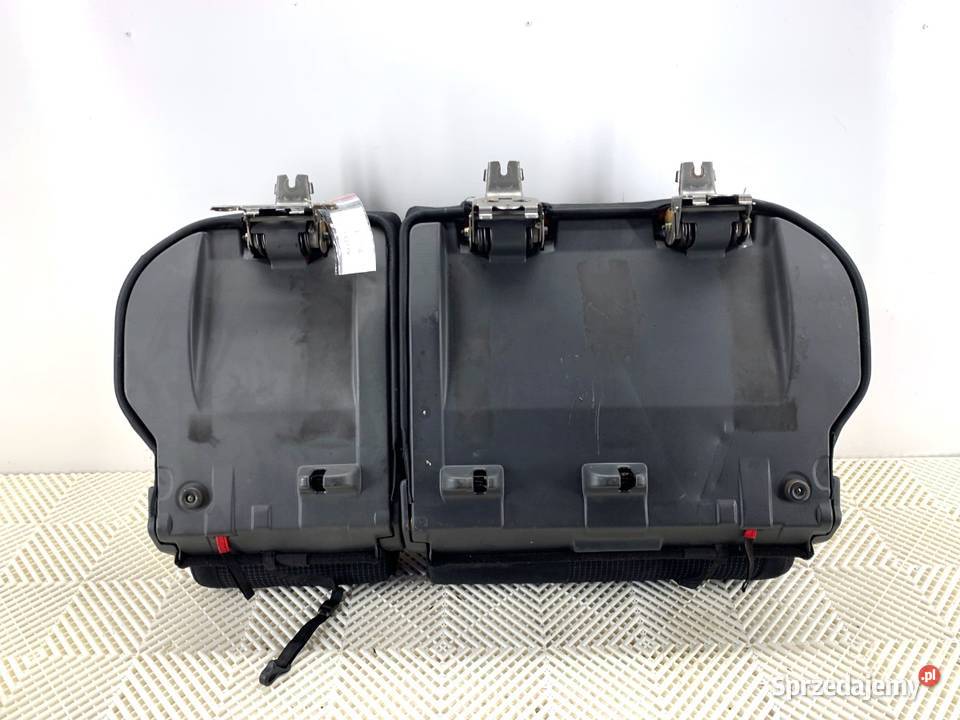 KANAPA DRUGI RZĄD SUZUKI SWIFT III Hatchback