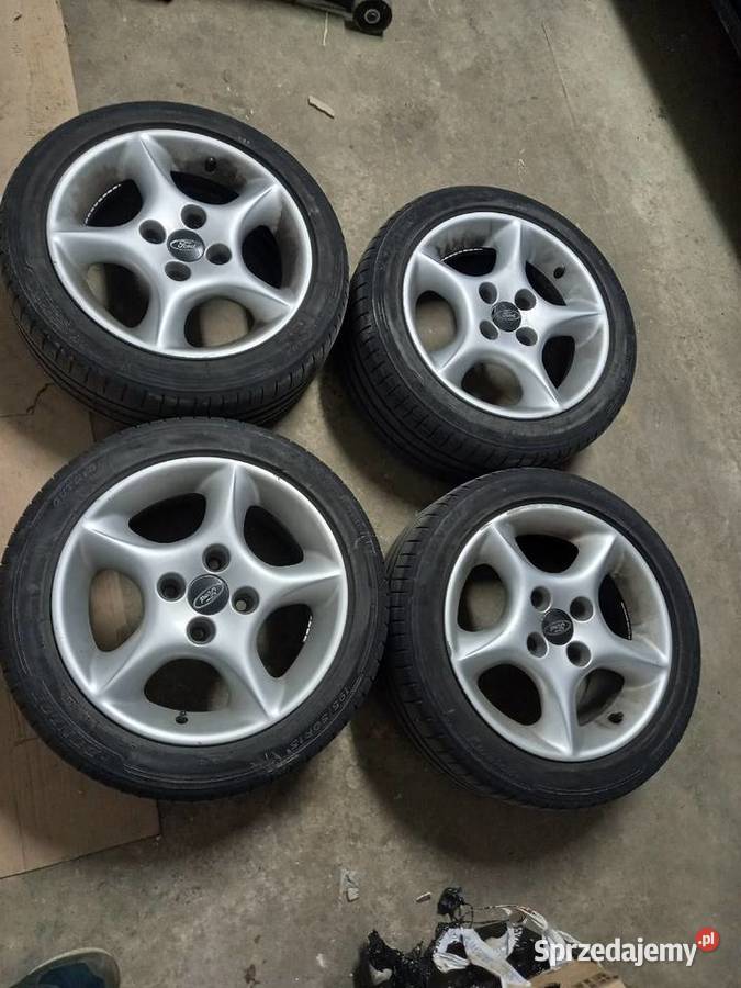 Alufelgi Ford Fiesta Średnica 15" Urzędów sprzedam