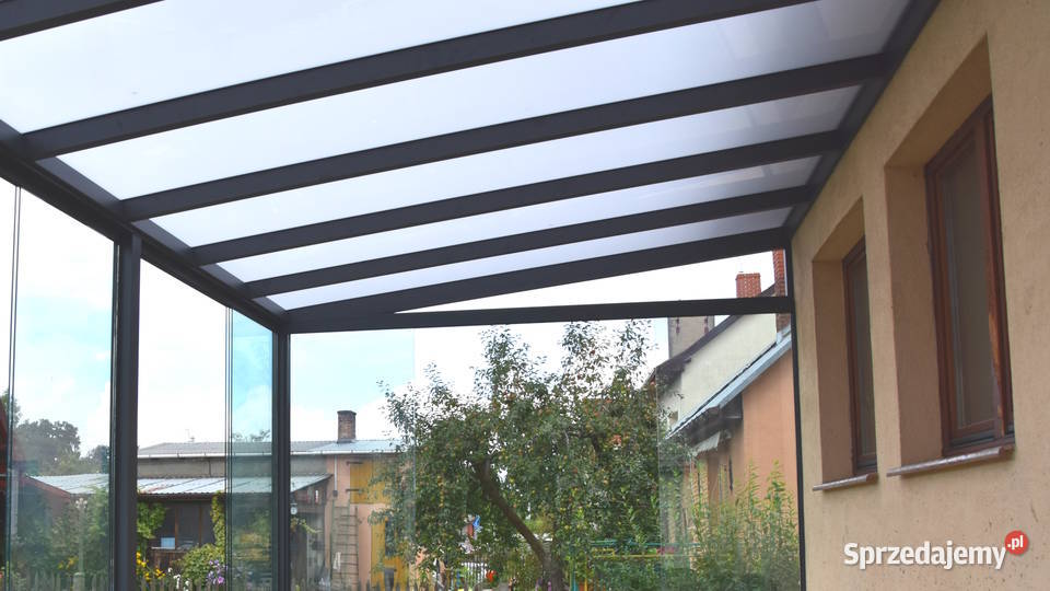 Ogróz zimowy zadaszenie tarasu ze szkła Toruń