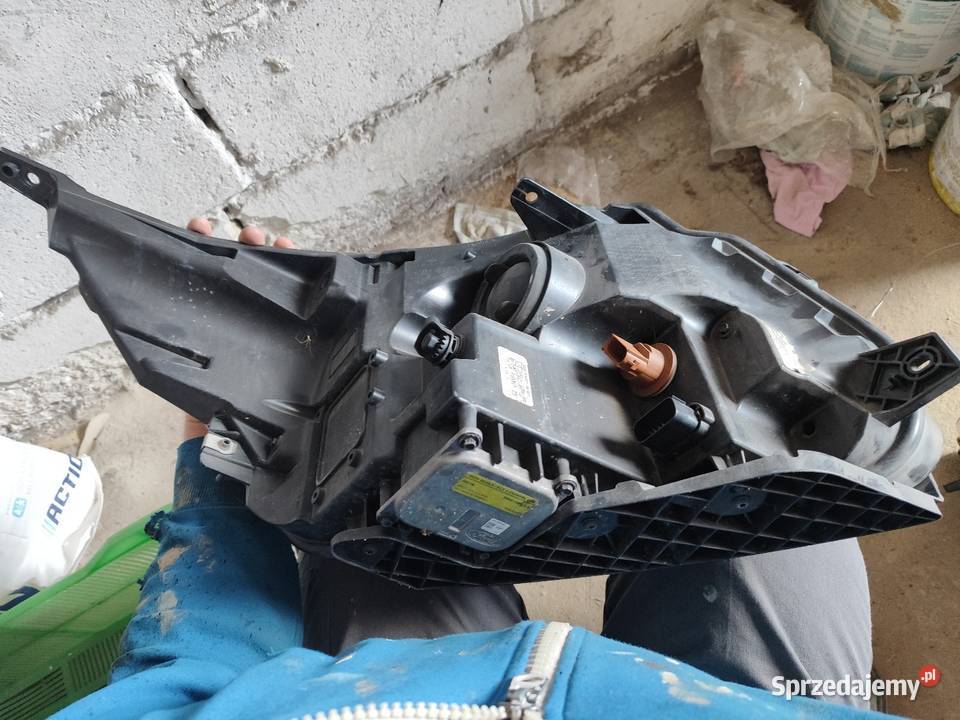 Ford Explorer 1619 lampa lewa prawa oryginalna Zgierz