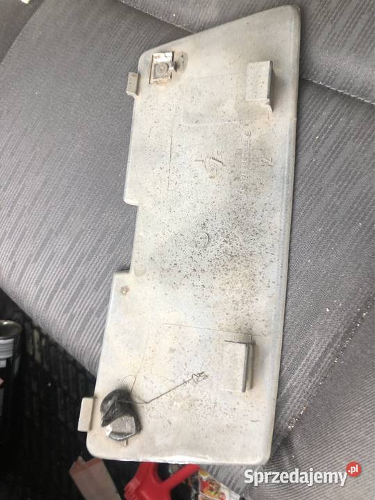 Zasleoka zdderzaks mercedes w 124