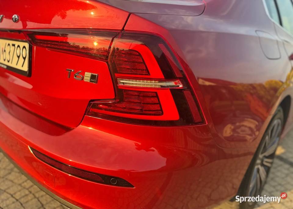 SPRZEDAM VOLVO S60 T6 AWD Rok produkcji 2019 Łańcut