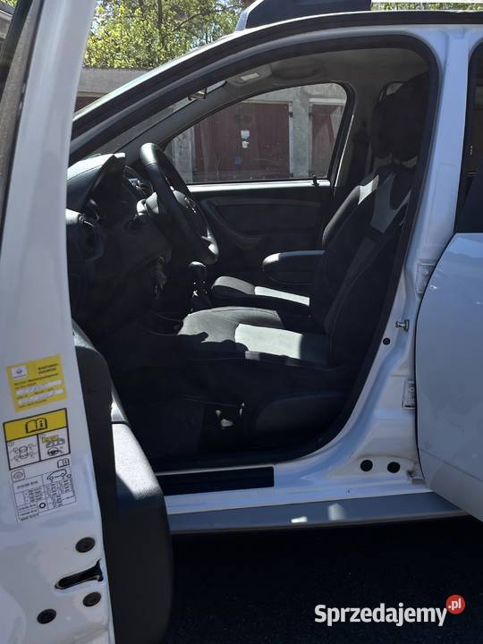 Dacia Duster 12 TCe 125 4x2 Blackshadow