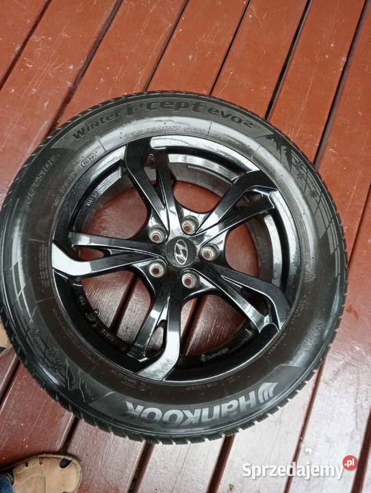 4 koła zimowe Tucson 22560R17 czarne aluminiowe Elbląg