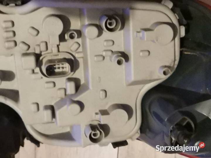 BMW 2 F22 F23 PRAWA LAMPA TYŁ 2097729542410 Międzychód