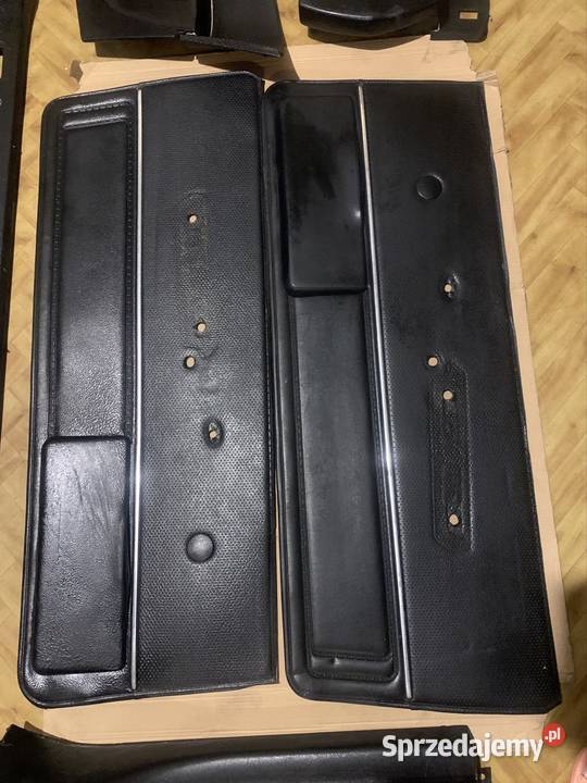 BMW e24 1980r tapicerka drzwi boczki tył Tapicerki samochodowe Mszana