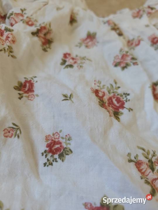 Sukienka newbie