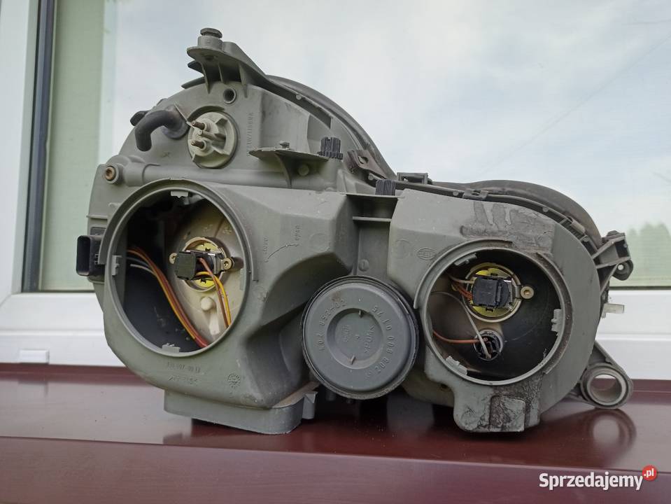 Mercedes CLK W208 lampa przednia lewa reflektor Sieradz